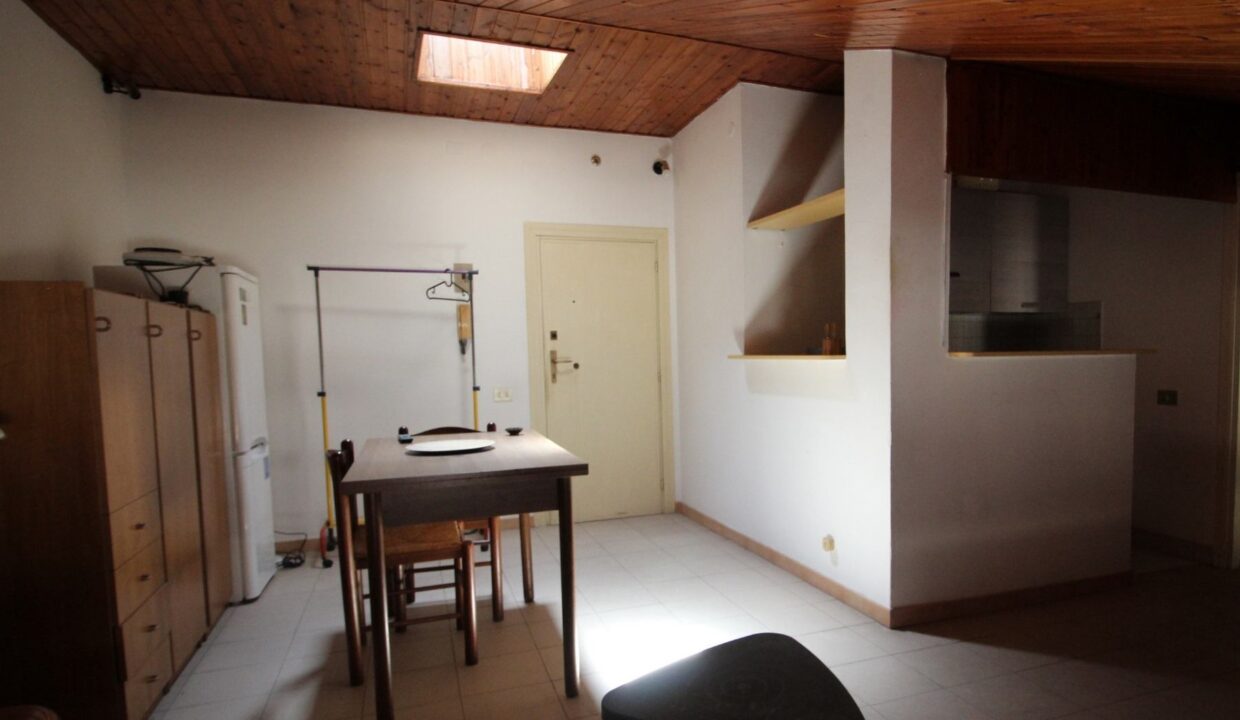 open-space-vendita-quartucciu-7